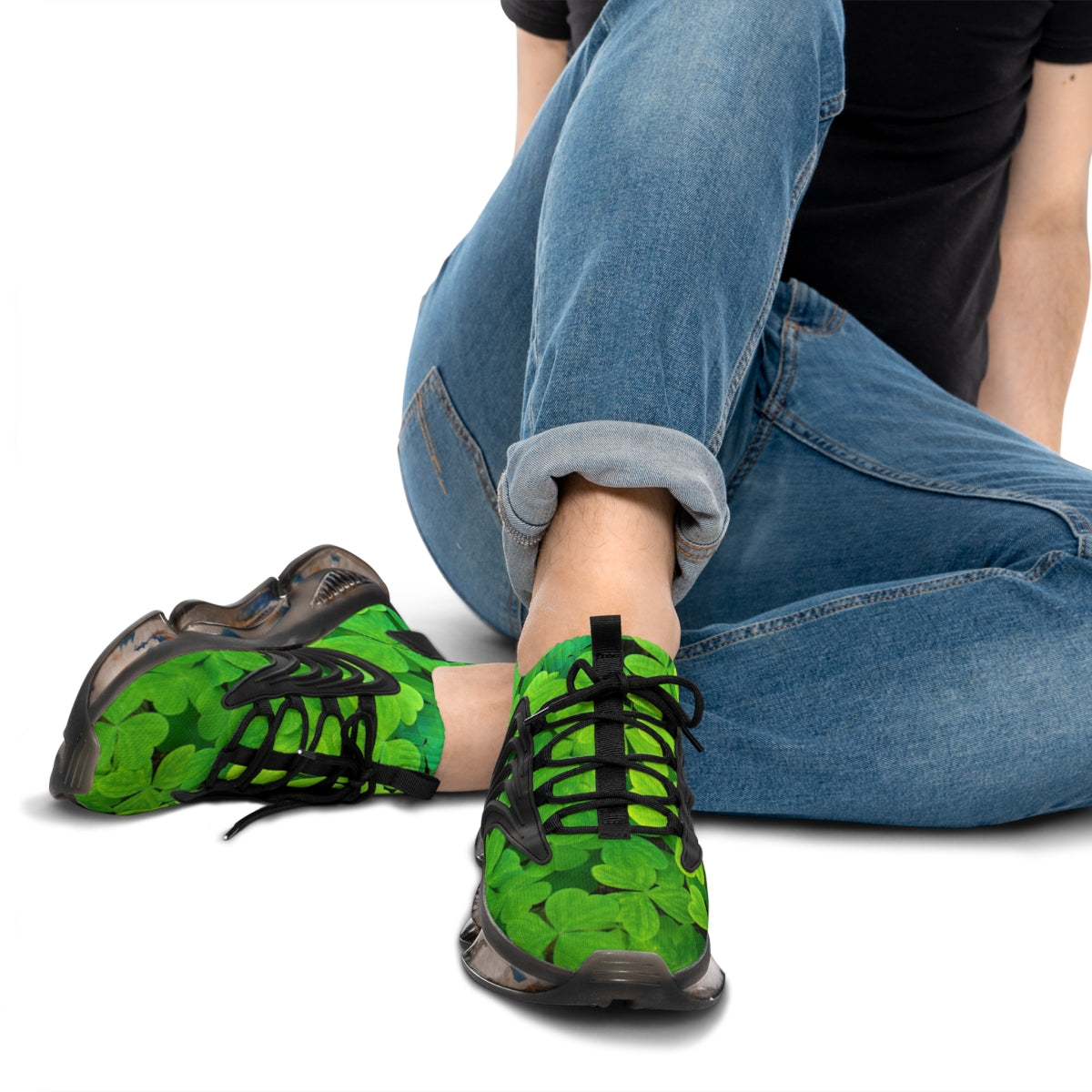 Lucky Clover Men's Mesh Sports Sneakers