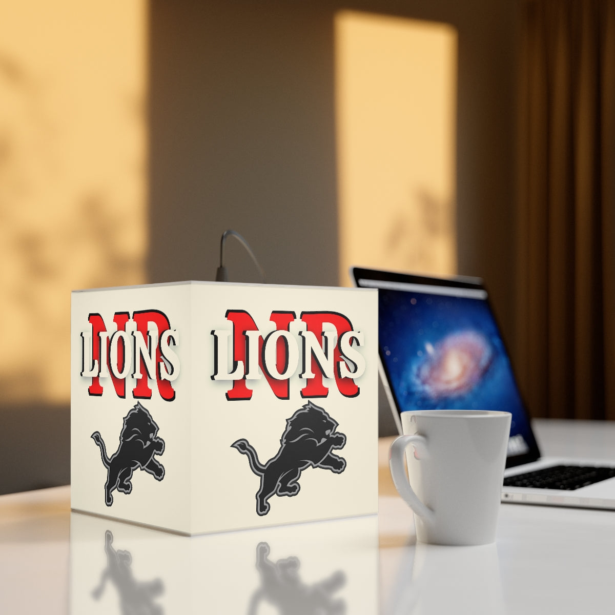 Lions Light Cube Lamp